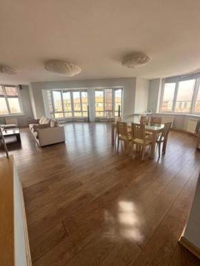 WhiteFort apartment